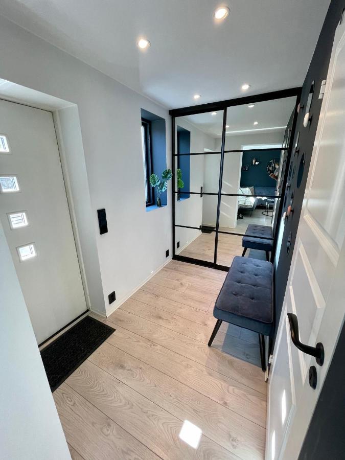 Luxury Apartement Close To City Centre With Free Parking トロムソ エクステリア 写真