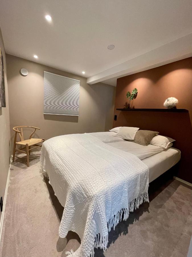 Luxury Apartement Close To City Centre With Free Parking トロムソ エクステリア 写真