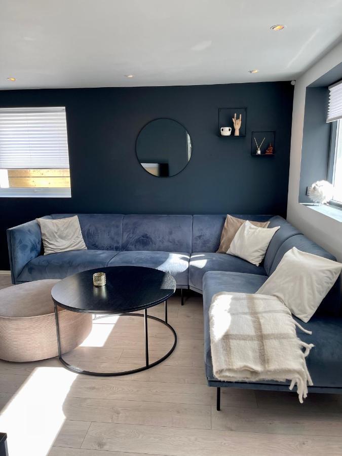 Luxury Apartement Close To City Centre With Free Parking トロムソ エクステリア 写真